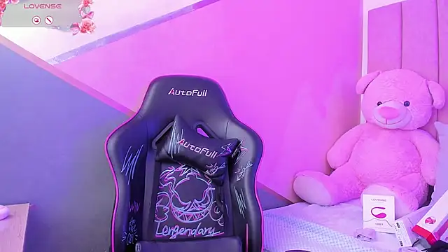 lilith noahh online show from 03-08-25, 06:54