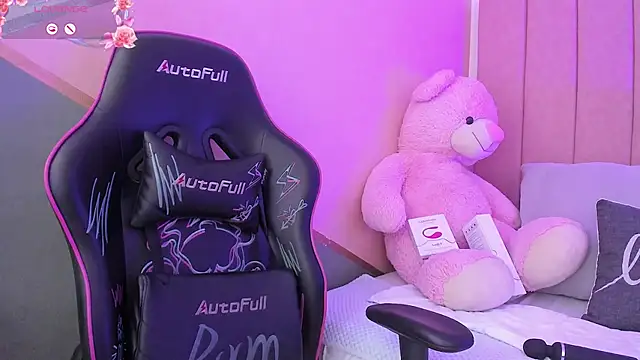 lilith noahh online show from 03-12-25, 07:13