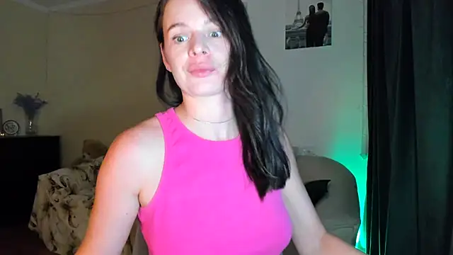 Snapshot of damla555 chatting on 06-21-26, 10:34 damla555 online show from 06-21-26, 10:34