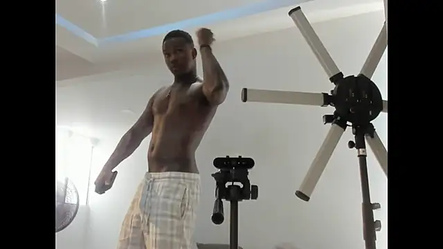 Troykhalil online show from 04-20-26, 08:32