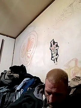 Snapshot of gettinit2wice chatting on 12-11-24, 11:43 gettinit2wice online show from 12-11-24, 11:43