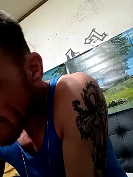 Snapshot of gettinit2wice chatting on 03-02-25, 09:10 gettinit2wice online show from 03-02-25, 09:10