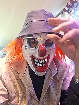 Snapshot of gettinit2wice chatting on 01-08-26, 11:12 gettinit2wice online show from 01-08-26, 11:12