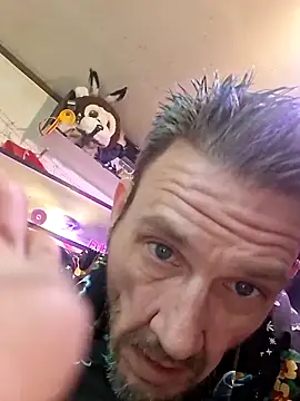 Snapshot of gettinit2wice chatting on 03-15-26, 02:01 gettinit2wice online show from 03-15-26, 02:01