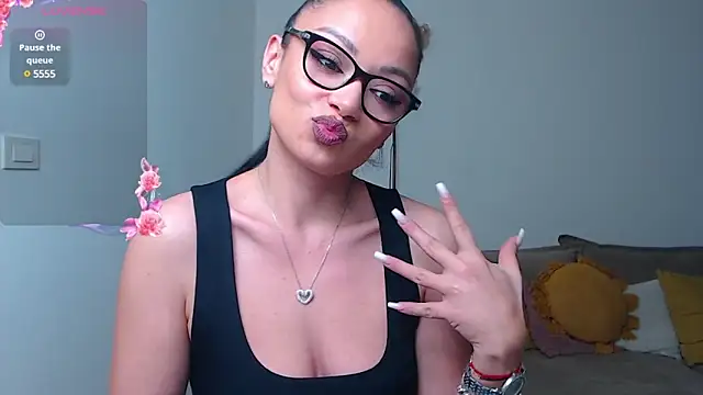 Snapshot of BabySerene chatting on 03-16-25, 08:32 BabySerene online show from 03-16-25, 08:32