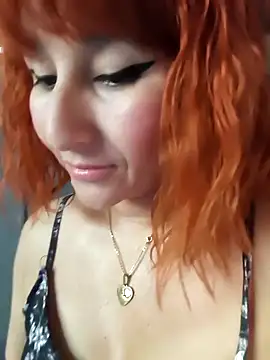 Snapshot of florecita9 chatting on 02-02-26, 04:06 florecita9 online show from 02-02-26, 04:06