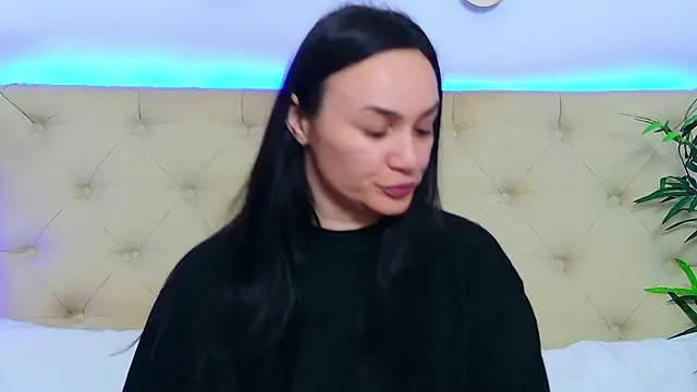 Snapshot of DaliyaArabian chatting on 06-04-26, 12:22 DaliyaArabian online show from 06-04-26, 12:22