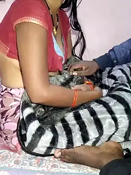 FeltedEuropium online show from 01-04-25, 08:28