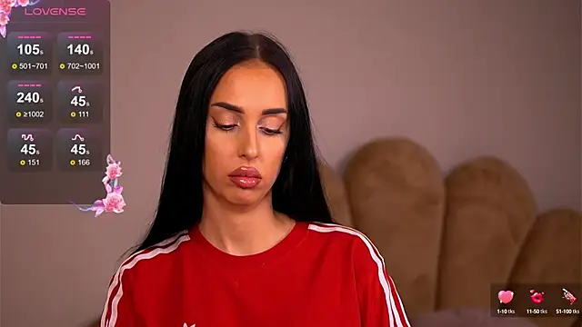 Snapshot of KairaAndrews chatting on 03-20-25, 08:08 KairaAndrews online show from 03-20-25, 08:08