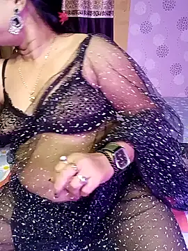 Snapshot of ella_mariya chatting on 12-07-24, 09:28 ella mariya online show from 12-07-24, 09:28