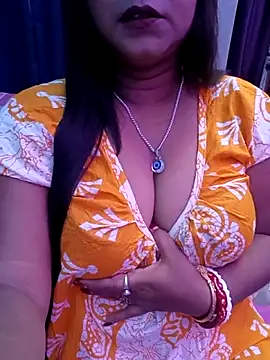 Snapshot of ella_mariya chatting on 10-07-25, 09:50 ella mariya online show from 10-07-25, 09:50