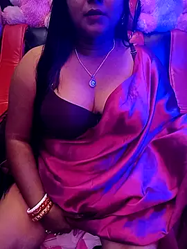 Snapshot of ella_mariya chatting on 10-10-25, 10:03 ella mariya online show from 10-10-25, 10:03