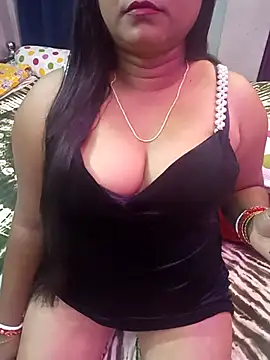 Snapshot of ella_mariya chatting on 11-16-25, 01:49 ella mariya online show from 11-16-25, 01:49