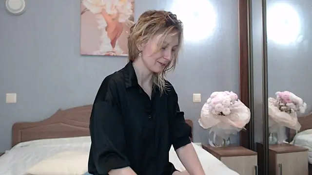 AvelinaLeoni online show from 01-22-25, 06:31