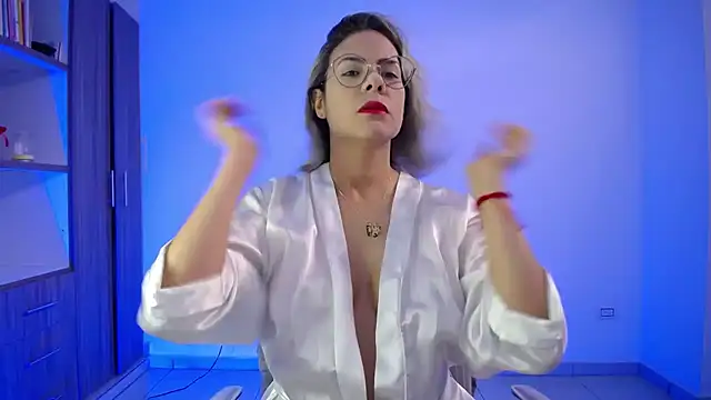 candydowson1 online show from 10-10-25, 05:23