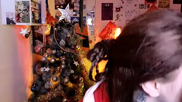 Alex Howell online show from 12-21-25, 08:27