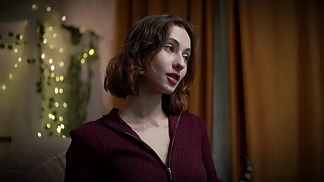 Snapshot of Devilina_V chatting on 03-01-25, 05:27 Devilina V online show from 03-01-25, 05:27