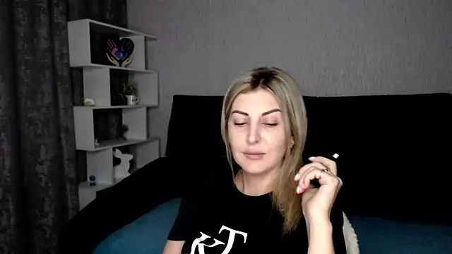 Snapshot of Amelia_Harper chatting on 12-10-24, 03:12 Amelia Harper online show from 12-10-24, 03:12