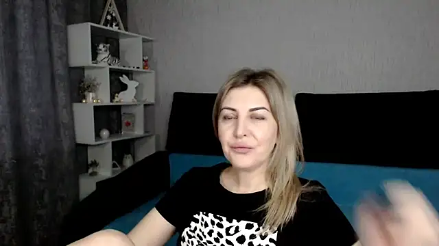 Snapshot of Amelia_Harper chatting on 01-19-25, 04:54 Amelia Harper online show from 01-19-25, 04:54