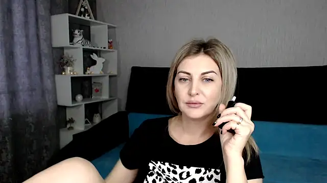 Snapshot of Amelia_Harper chatting on 01-19-25, 01:01 Amelia Harper online show from 01-19-25, 01:01