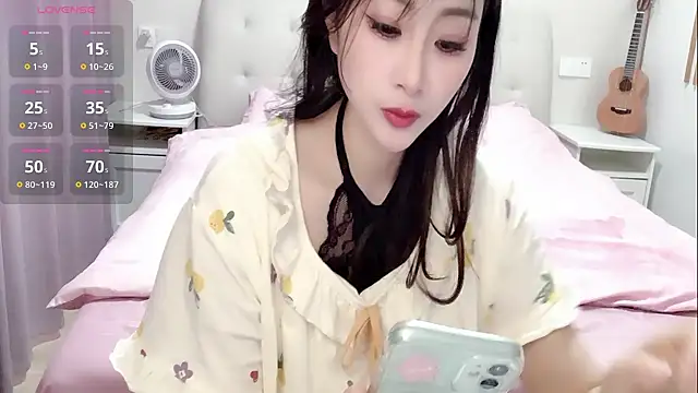 aisha123123 online show from 06-08-26, 02:23