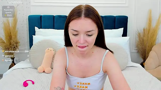 VirginOlly online show from 03-02-25, 04:42