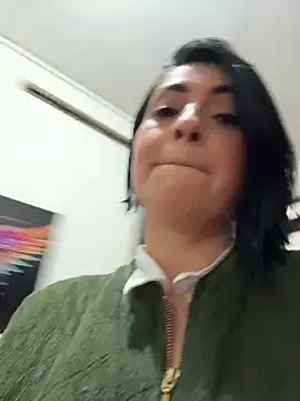 karenlennox1 online show from 12-21-25, 09:55