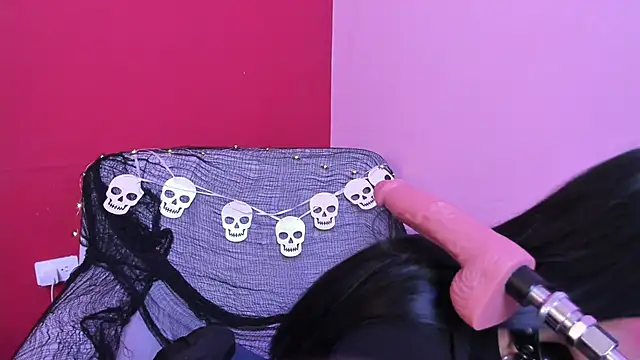 Snapshot of Kate_bunny_ chatting on 10-24-25, 11:28 Kate bunny online show from 10-24-25, 11:28