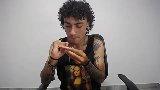 present the magic online show from 02-10-25, 02:30