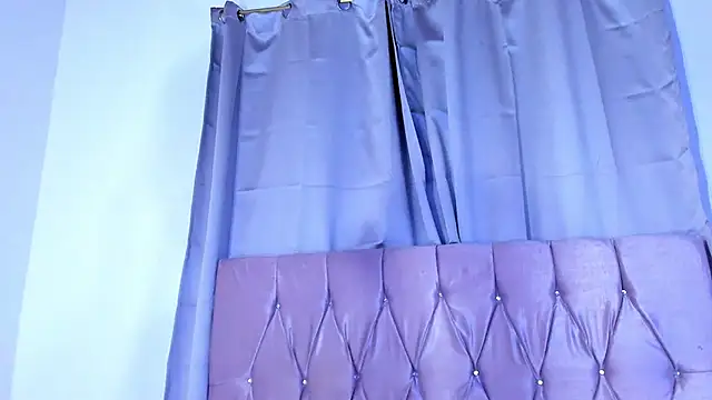 Ashley piinkk  online show from 02-02-25, 04:59