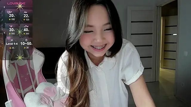 Fluffy Rose online show from 02-02-26, 11:09