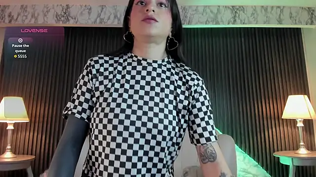 MeganDraco  online show from 10-29-25, 12:29