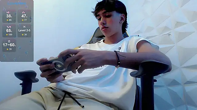 Snapshot of Jake_tripp chatting on 02-23-25, 10:06 Jake tripp online show from 02-23-25, 10:06