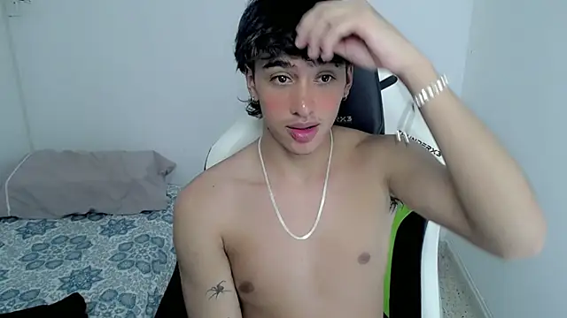 Snapshot of Jake_tripp chatting on 03-09-25, 09:25 Jake tripp online show from 03-09-25, 09:25