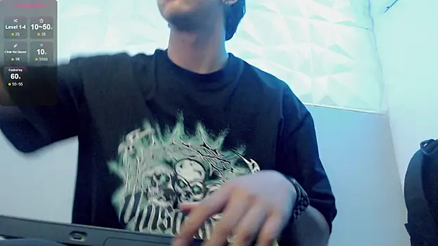 Snapshot of Jake_tripp chatting on 10-05-25, 10:51 Jake tripp online show from 10-05-25, 10:51