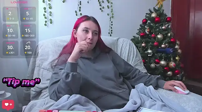 bonnie moon  online show from 01-03-25, 04:06