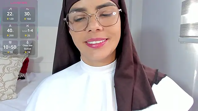 Snapshot of ClaraMariaMon chatting on 09-27-25, 03:39 ClaraMariaMon online show from 09-27-25, 03:39