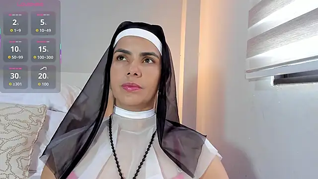 Snapshot of ClaraMariaMon chatting on 12-03-25, 06:17 ClaraMariaMon online show from 12-03-25, 06:17