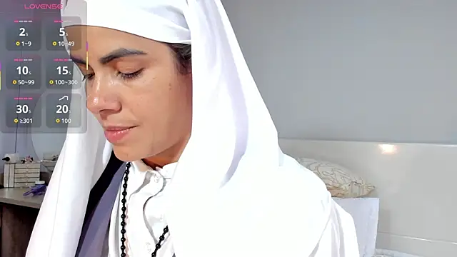 ClaraMariaMon online show from 04-06-26, 04:52