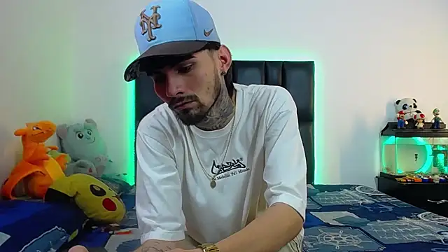 Brutal Sex Fucking online show from 06-23-26, 09:57