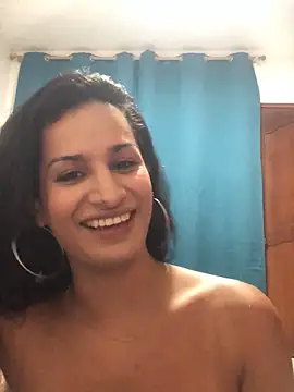 jennifer ts online show from 03-17-25, 04:08