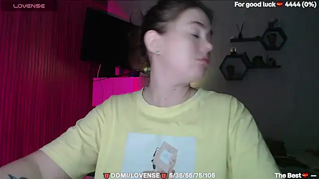 SuchCute online show from 04-04-26, 02:03