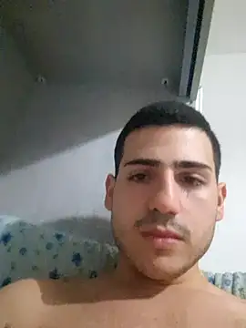 Snapshot of Nicolas3091 chatting on 05-08-26, 12:21 Nicolas3091 online show from 05-08-26, 12:21