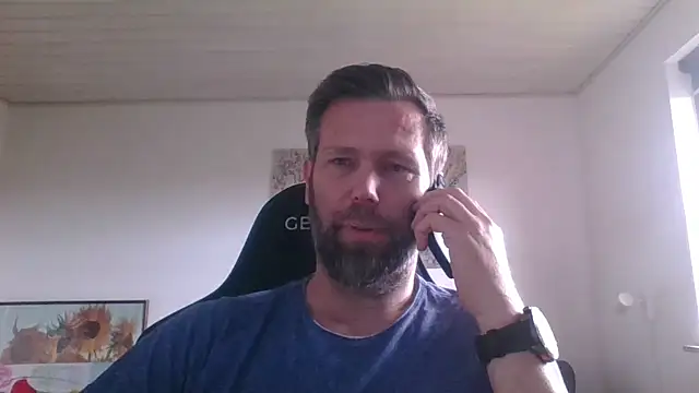 Gotta1 online show from 10-22-25, 01:11