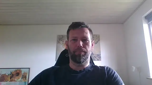 Snapshot of Gotta1 chatting on 05-03-26, 09:37 Gotta1 online show from 05-03-26, 09:37