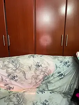 KittieCatty online show from 09-25-25, 02:04