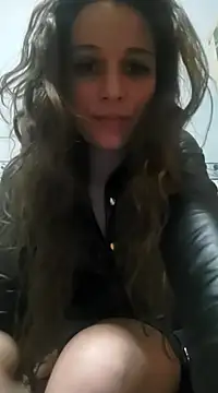 Amira 17 online show from 01-12-25, 07:21