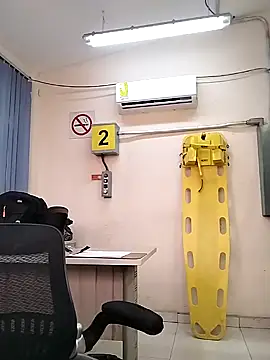 Snapshot of EnriquePersian197 chatting on 11-06-25, 02:51 EnriquePersian197 online show from 11-06-25, 02:51