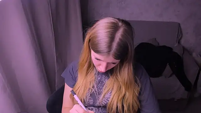 kirraa  online show from 01-24-25, 12:42