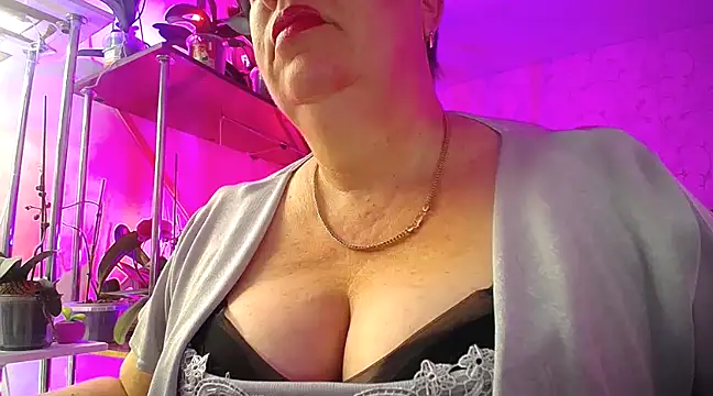  Sweet Woman online show from 01-26-25, 09:40